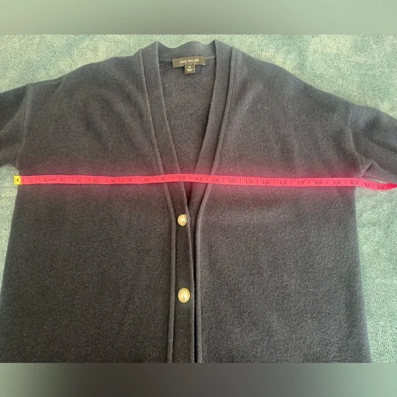 Ann Taylor Navy Blue Wool Blend Cardigan Sweater Pearl Buttons Size XS - Picture 5 of 8
